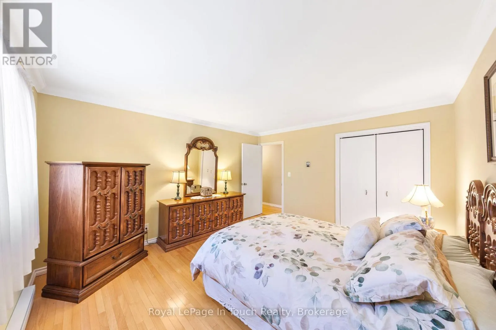 756 CHAMPLAIN ROAD