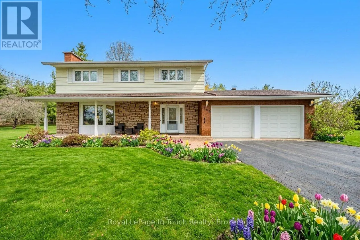 756 CHAMPLAIN ROAD