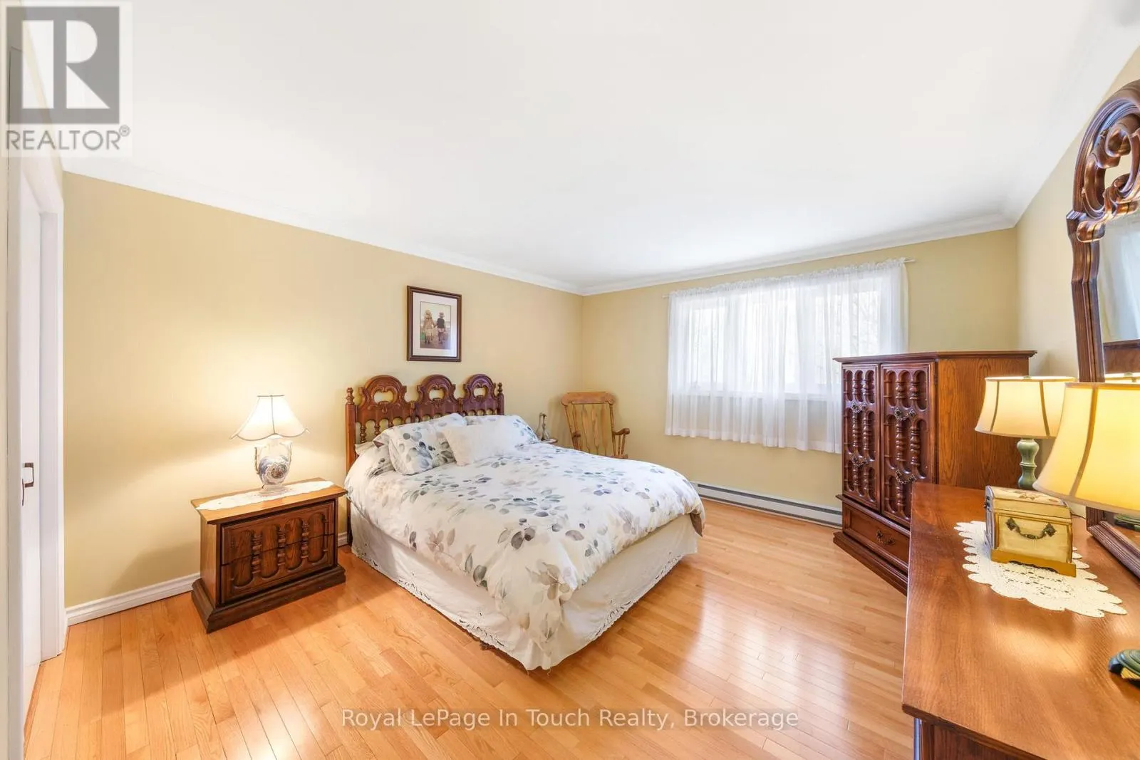 756 CHAMPLAIN ROAD