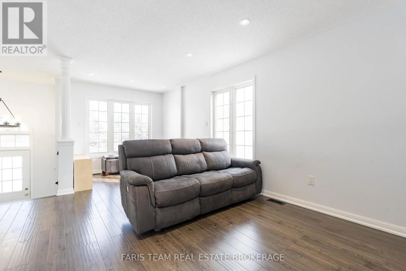 92 WESLEY AVENUE