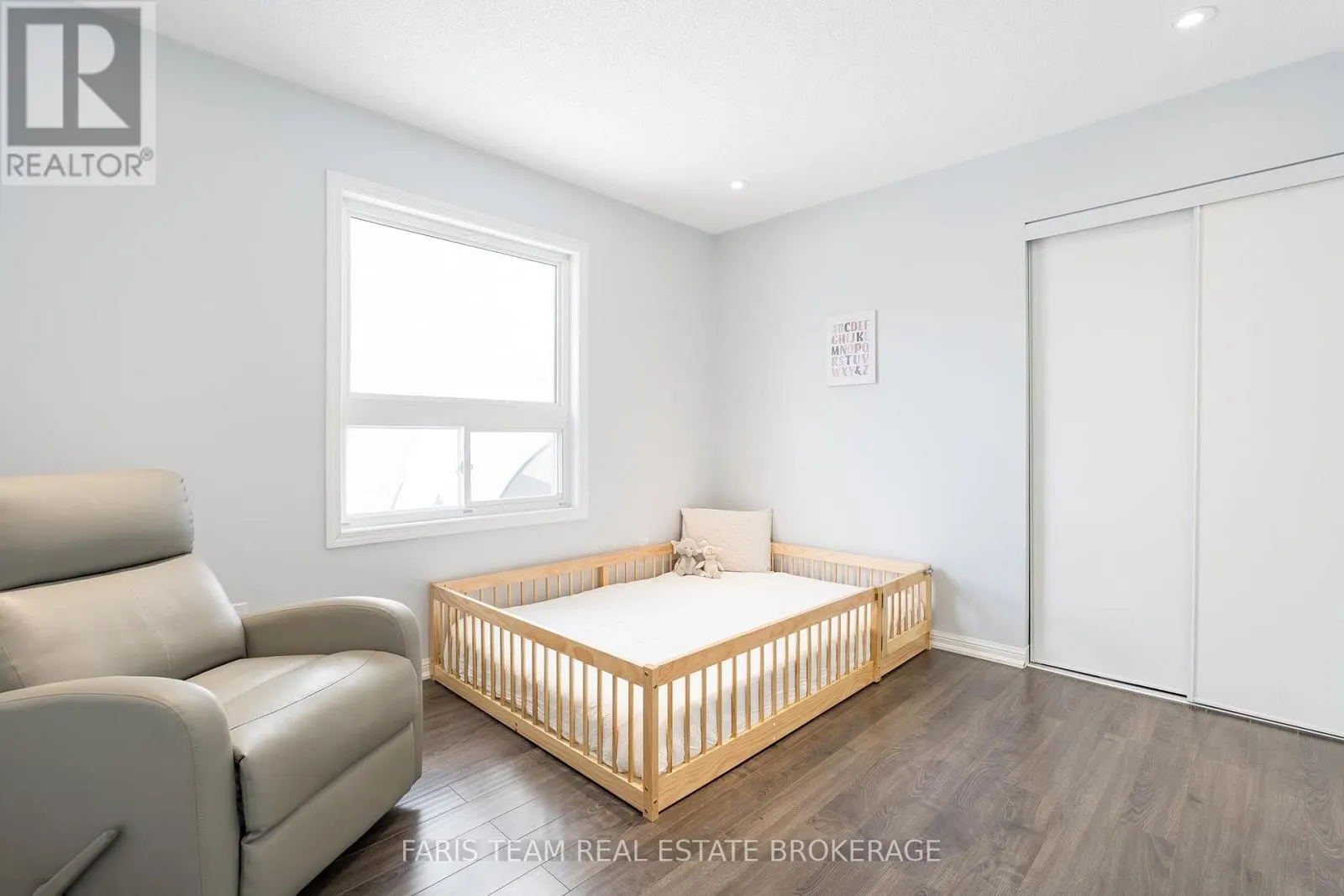 92 WESLEY AVENUE