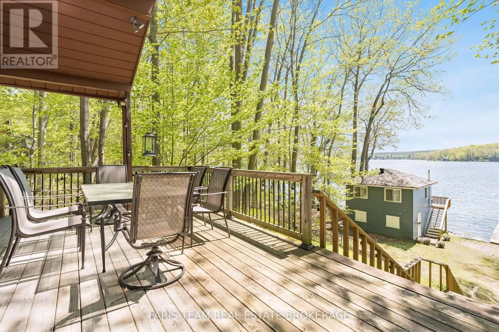 112 FARLAIN LAKE ROAD E