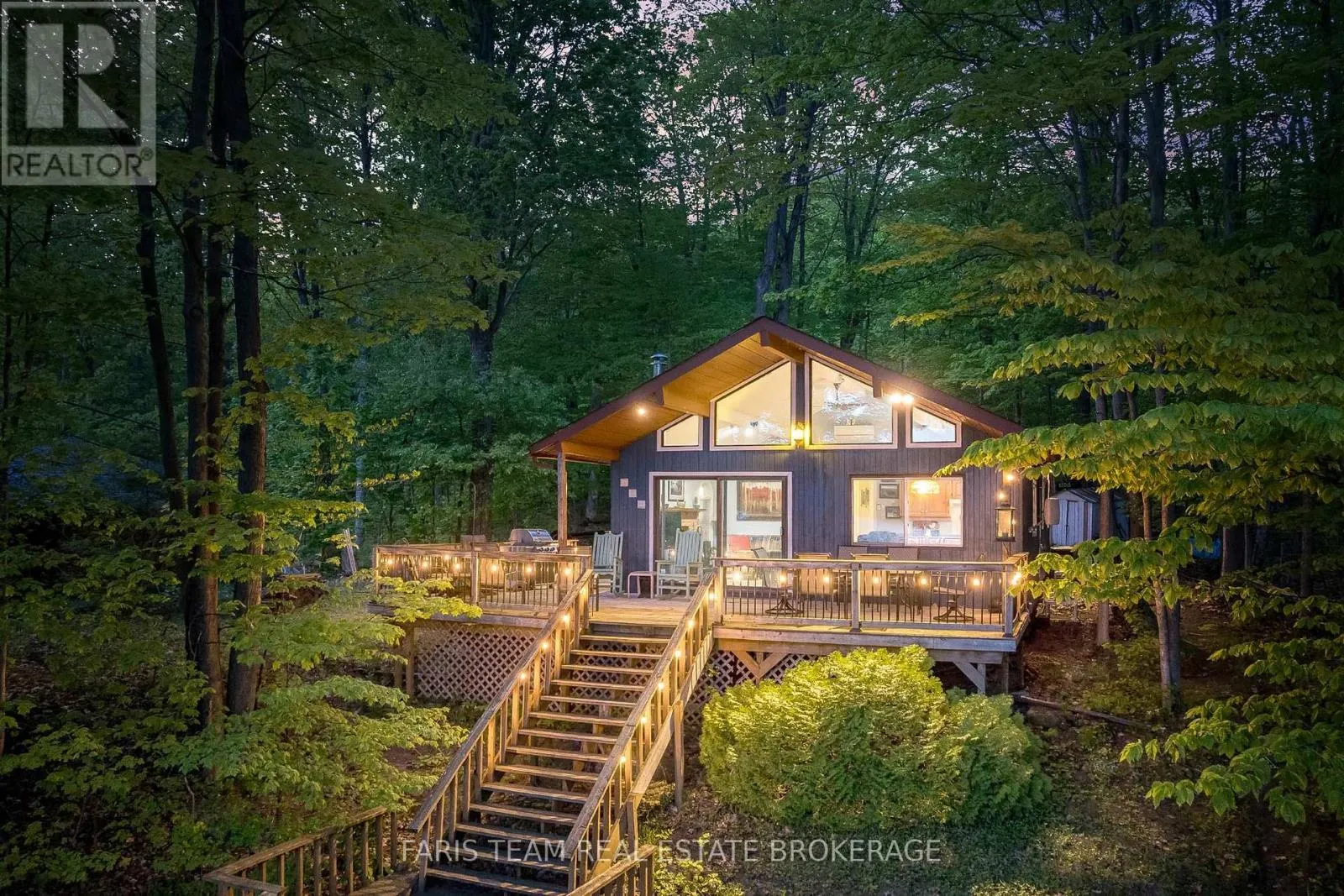 112 FARLAIN LAKE ROAD E