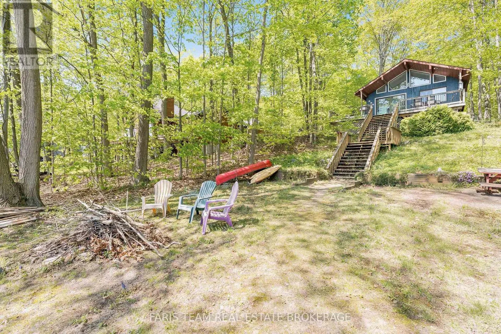 112 FARLAIN LAKE ROAD E
