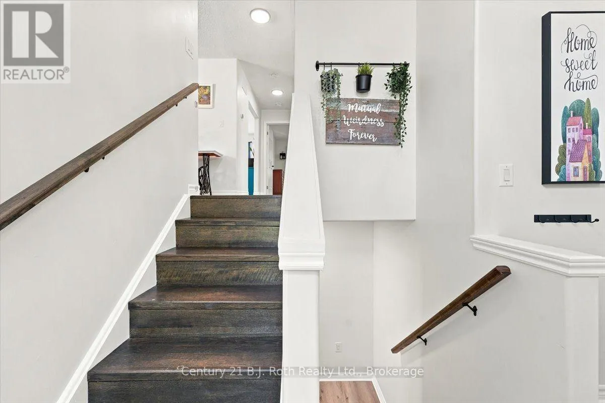 413 IRWIN STREET