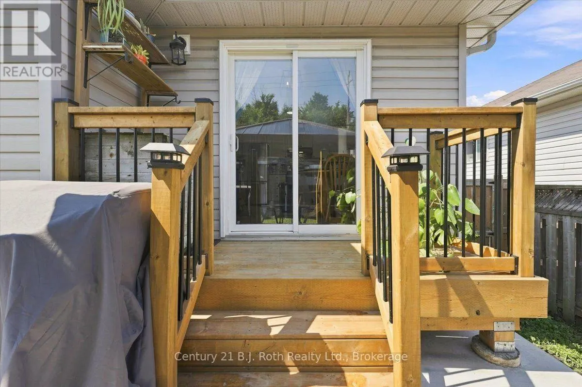 413 IRWIN STREET
