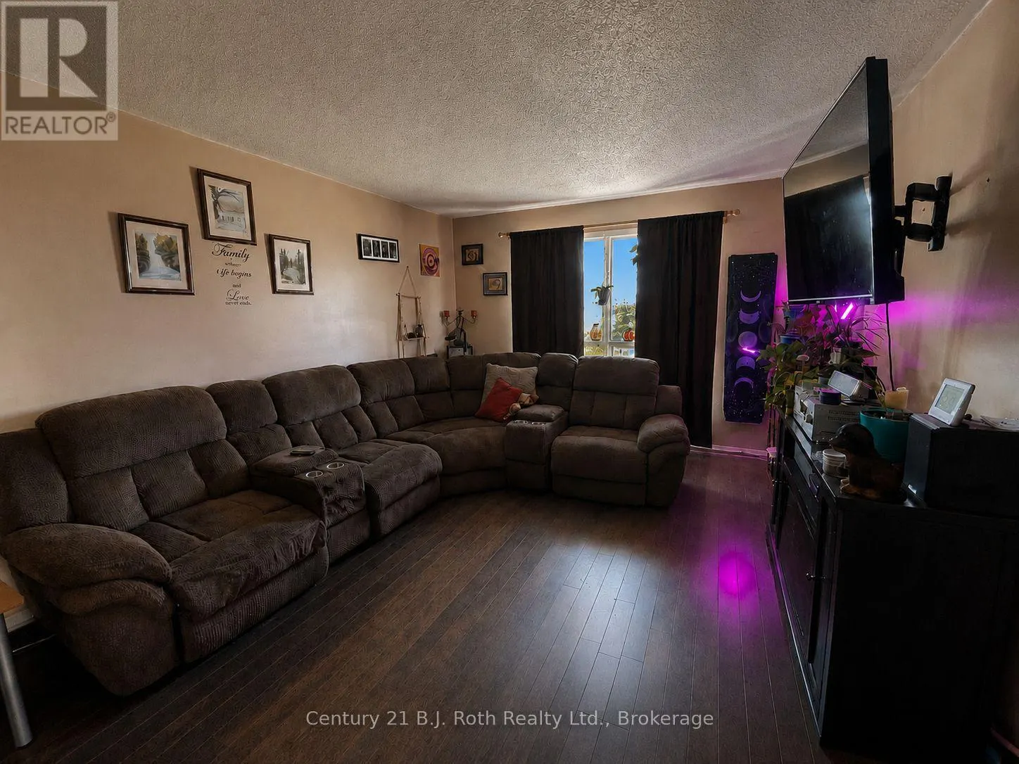 59 THERRIEN COURT