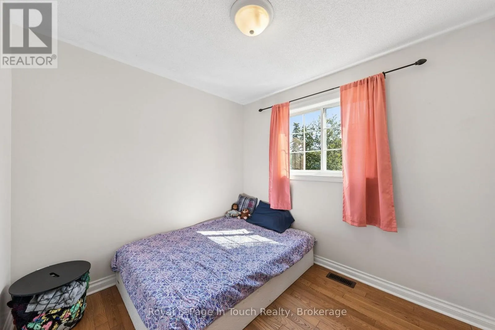 4 EPLETT STREET