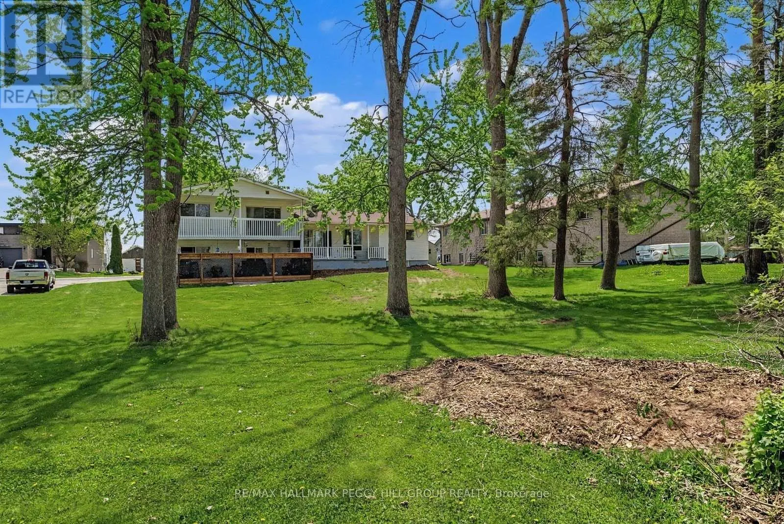 22 OLIVE CRESCENT