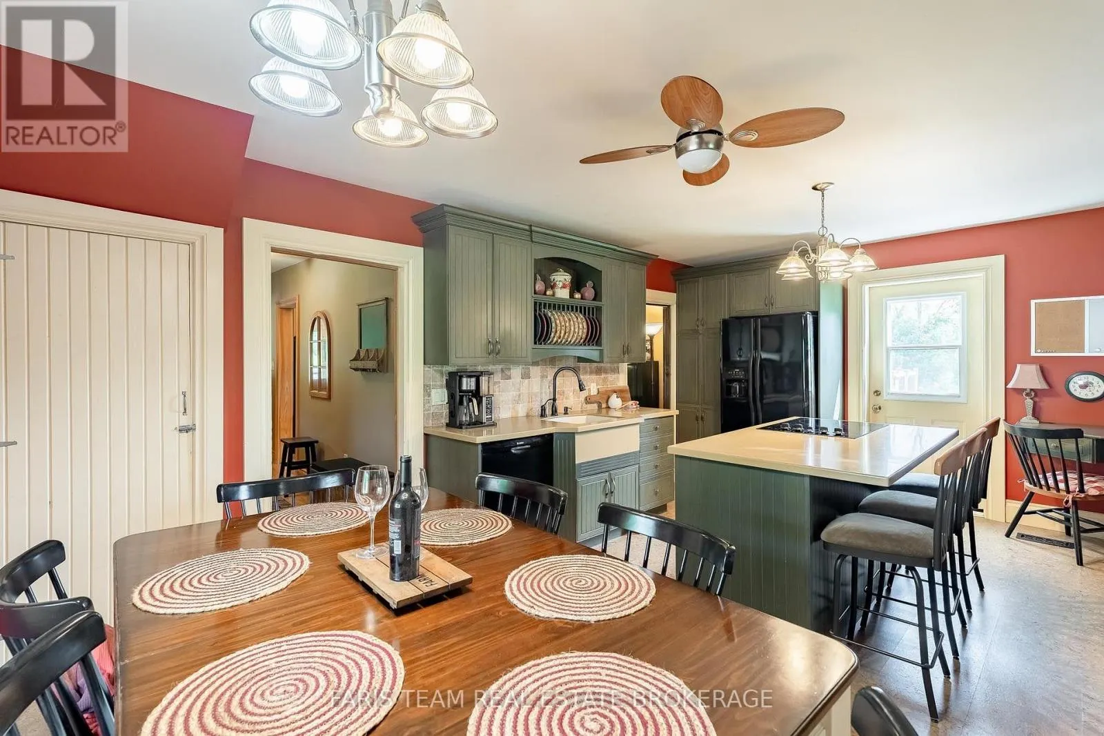 2289 KINNEAR SIDE ROAD