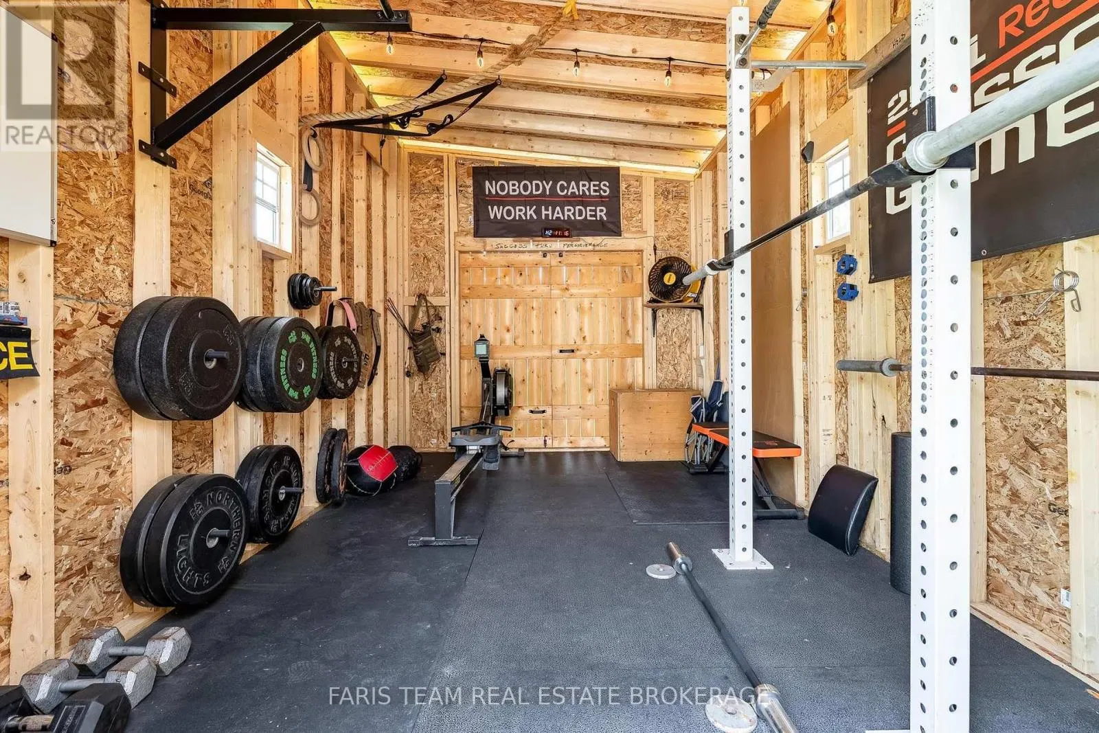 2289 KINNEAR SIDE ROAD