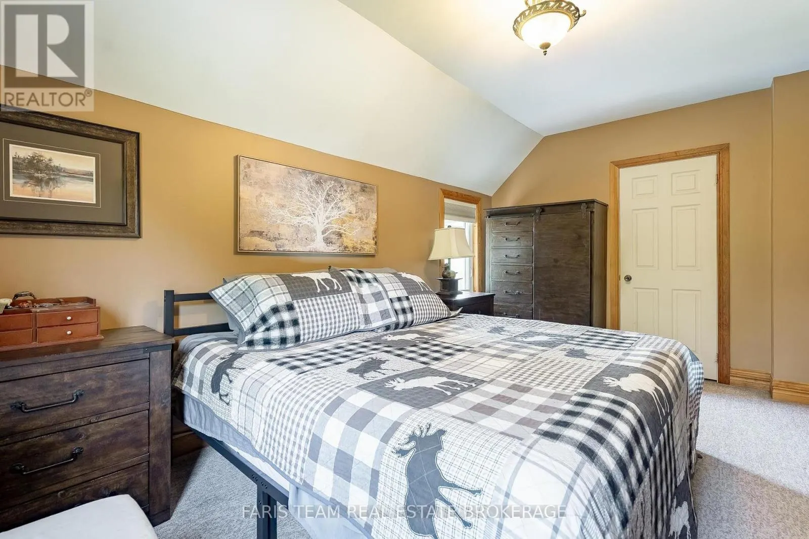 2289 KINNEAR SIDE ROAD