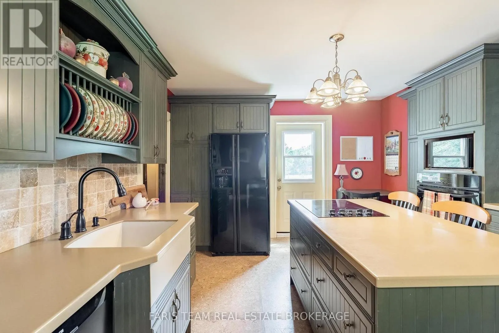 2289 KINNEAR SIDE ROAD