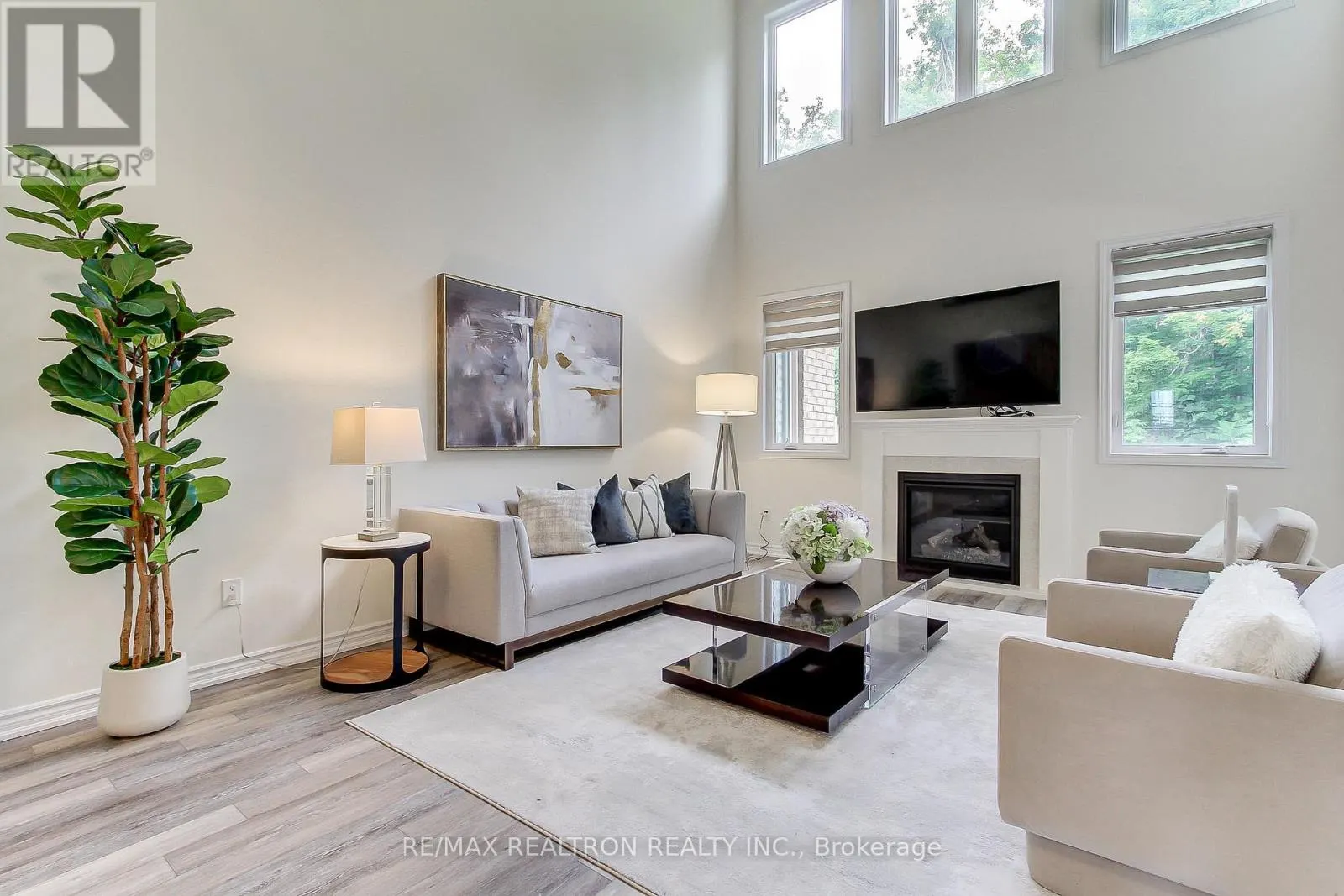3046 MONARCH DRIVE