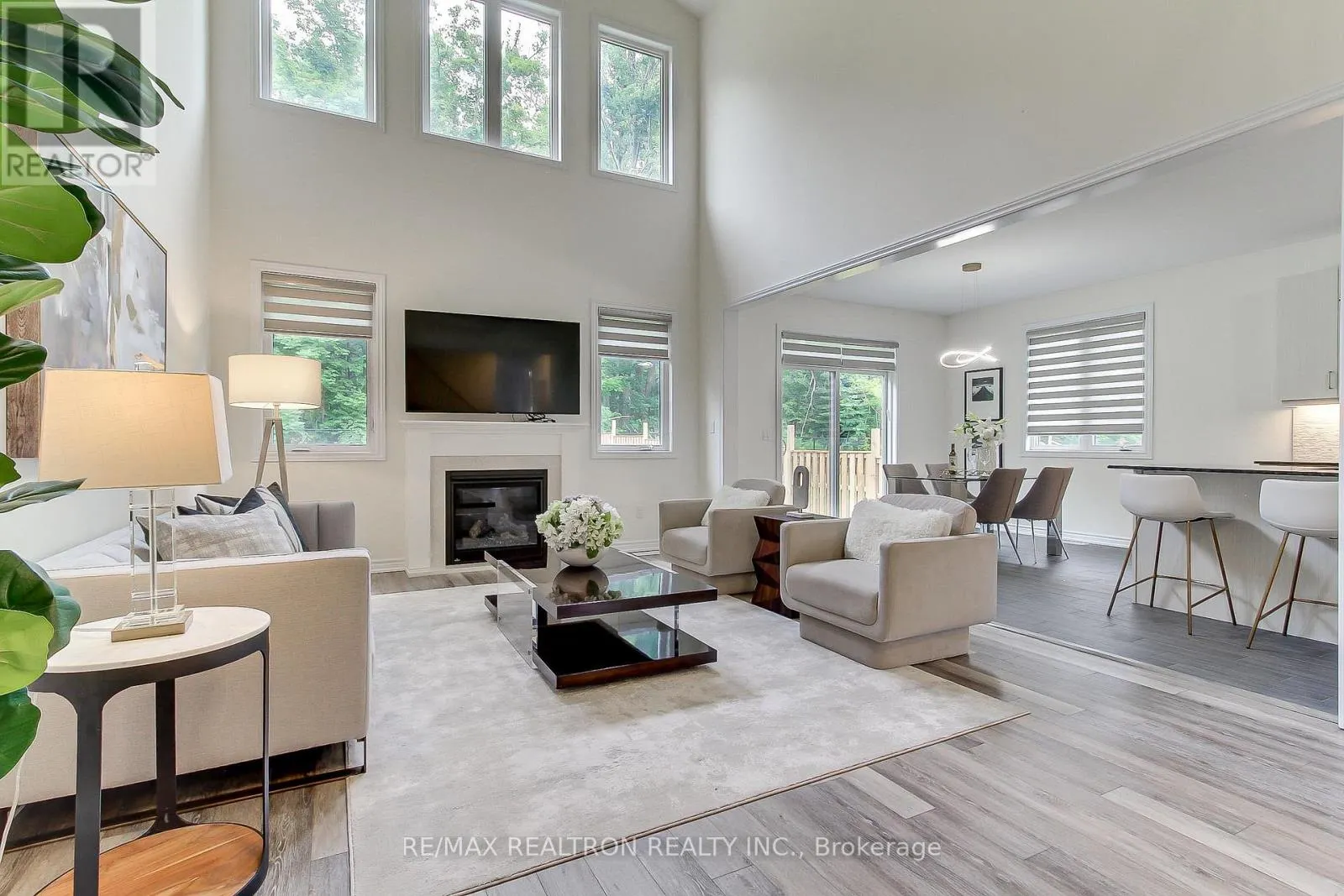 3046 MONARCH DRIVE