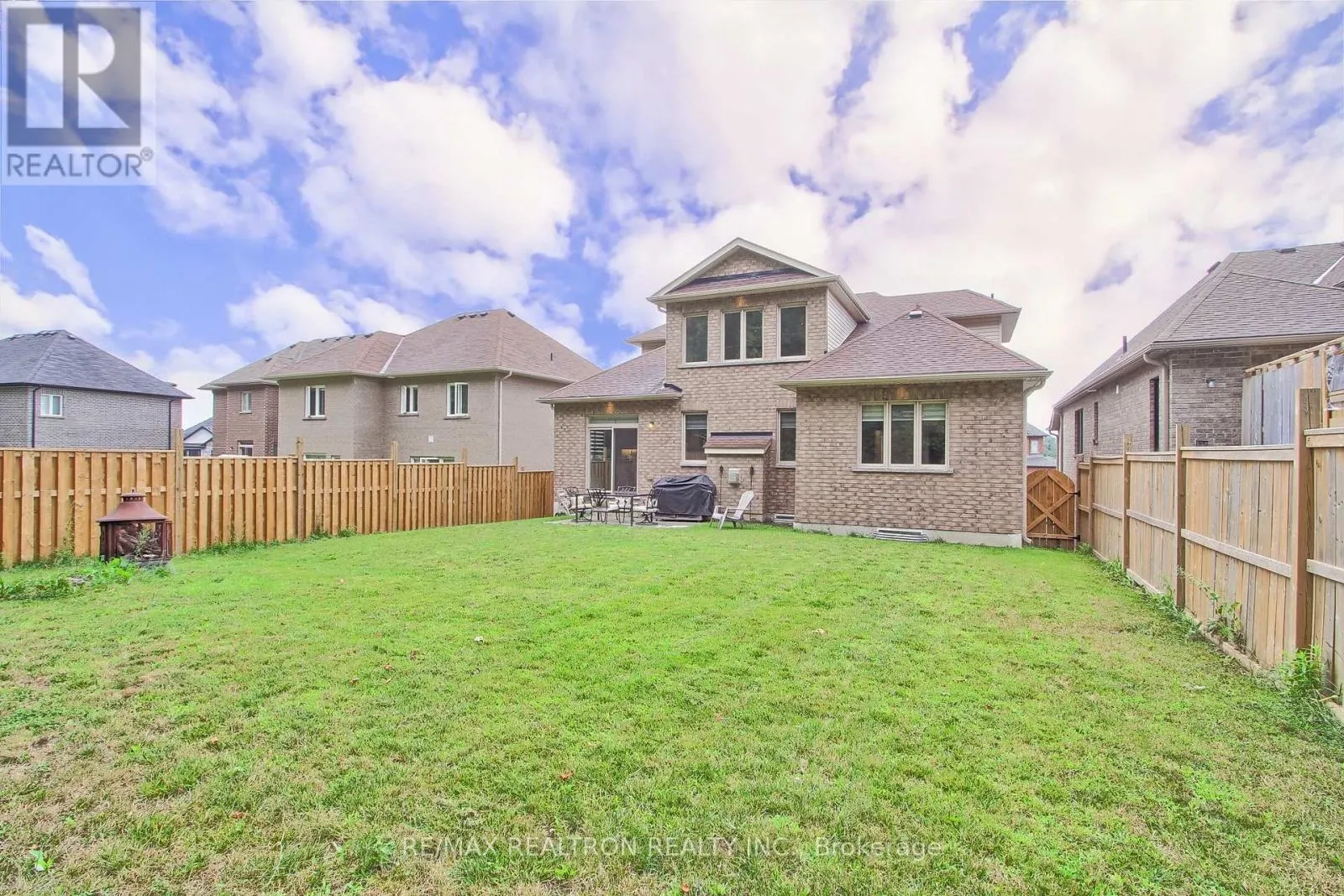 3046 MONARCH DRIVE