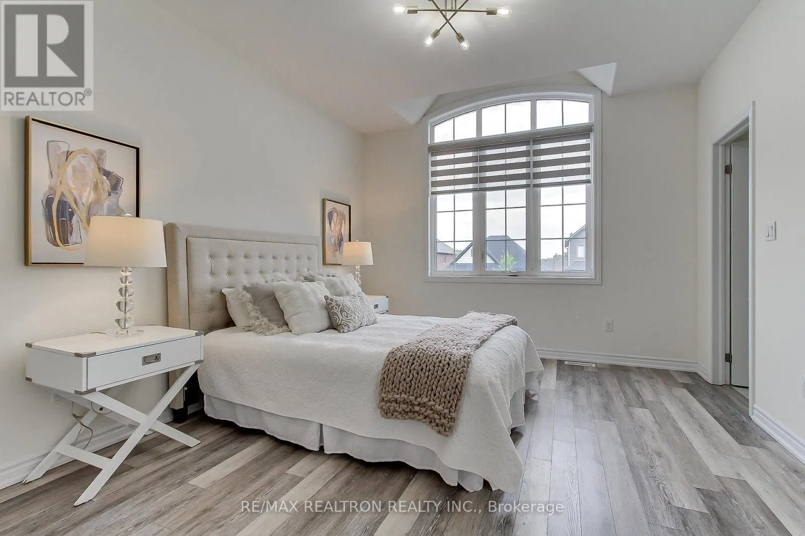 3046 MONARCH DRIVE