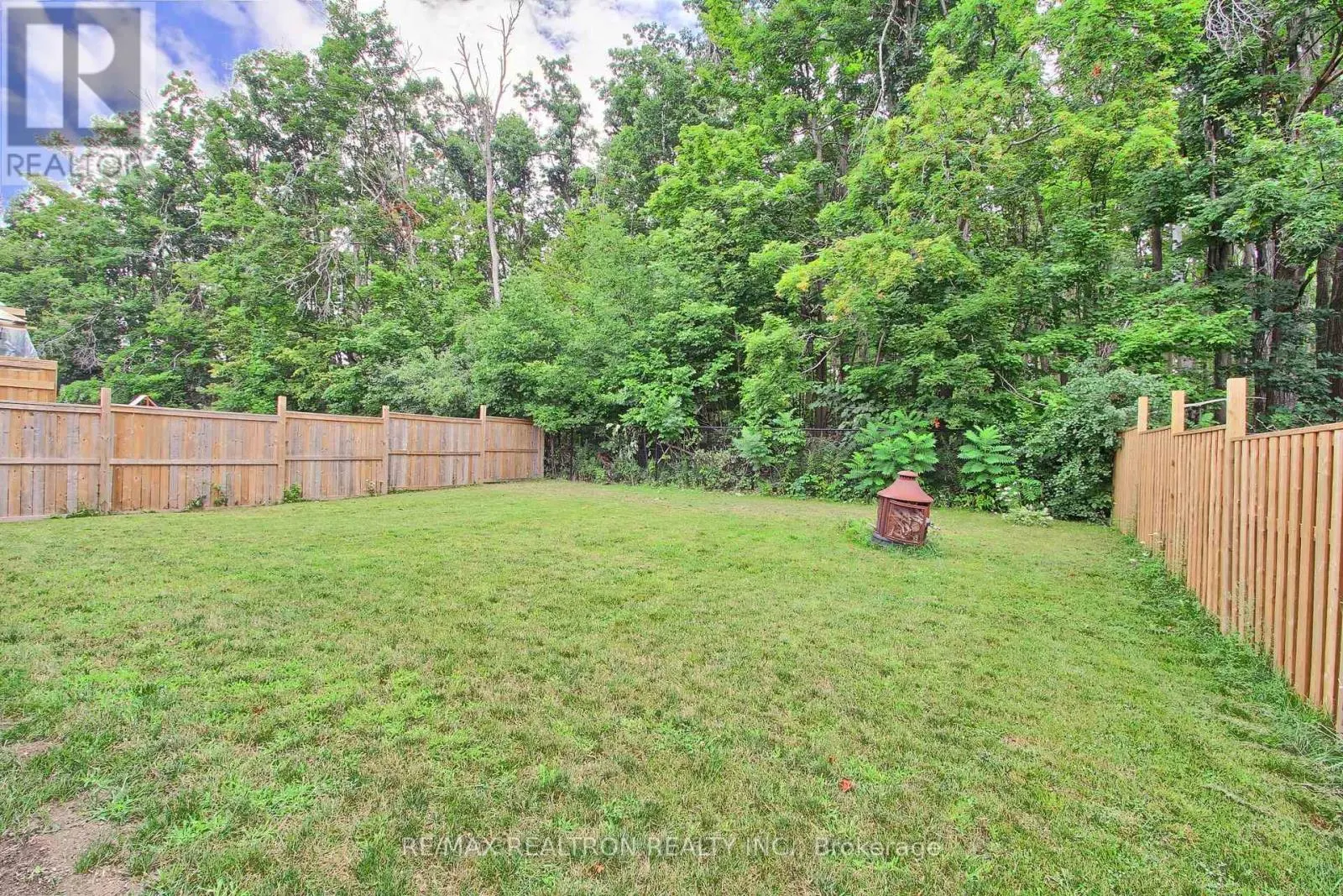 3046 MONARCH DRIVE