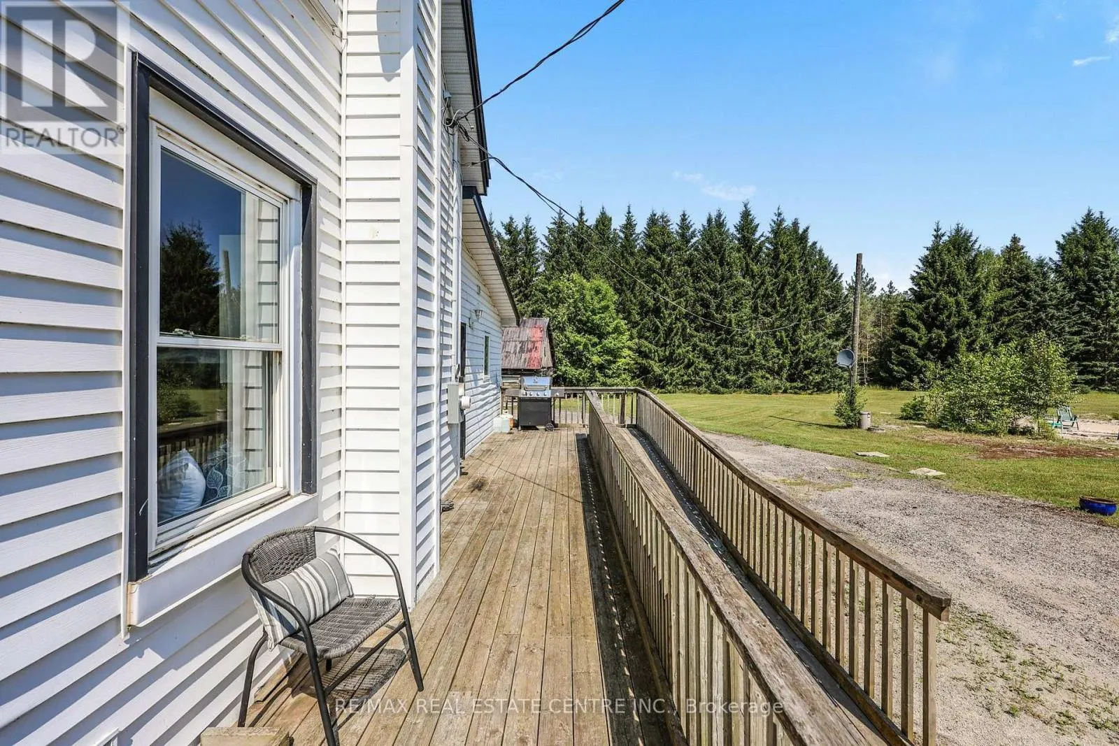 652 CONCESSION 18 W