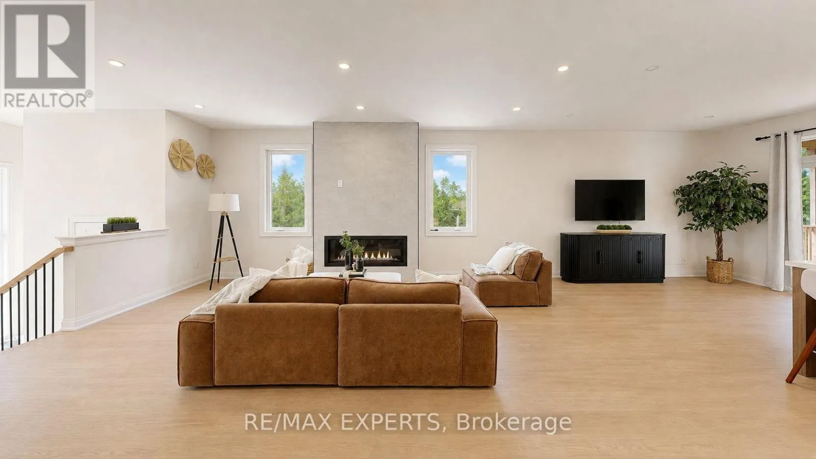 506 GOLF COURSE ROAD