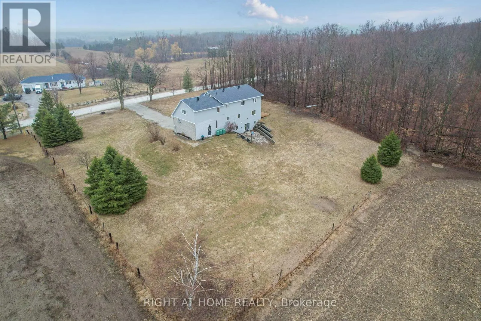 6435 12/13 STAYNER SIDE ROAD