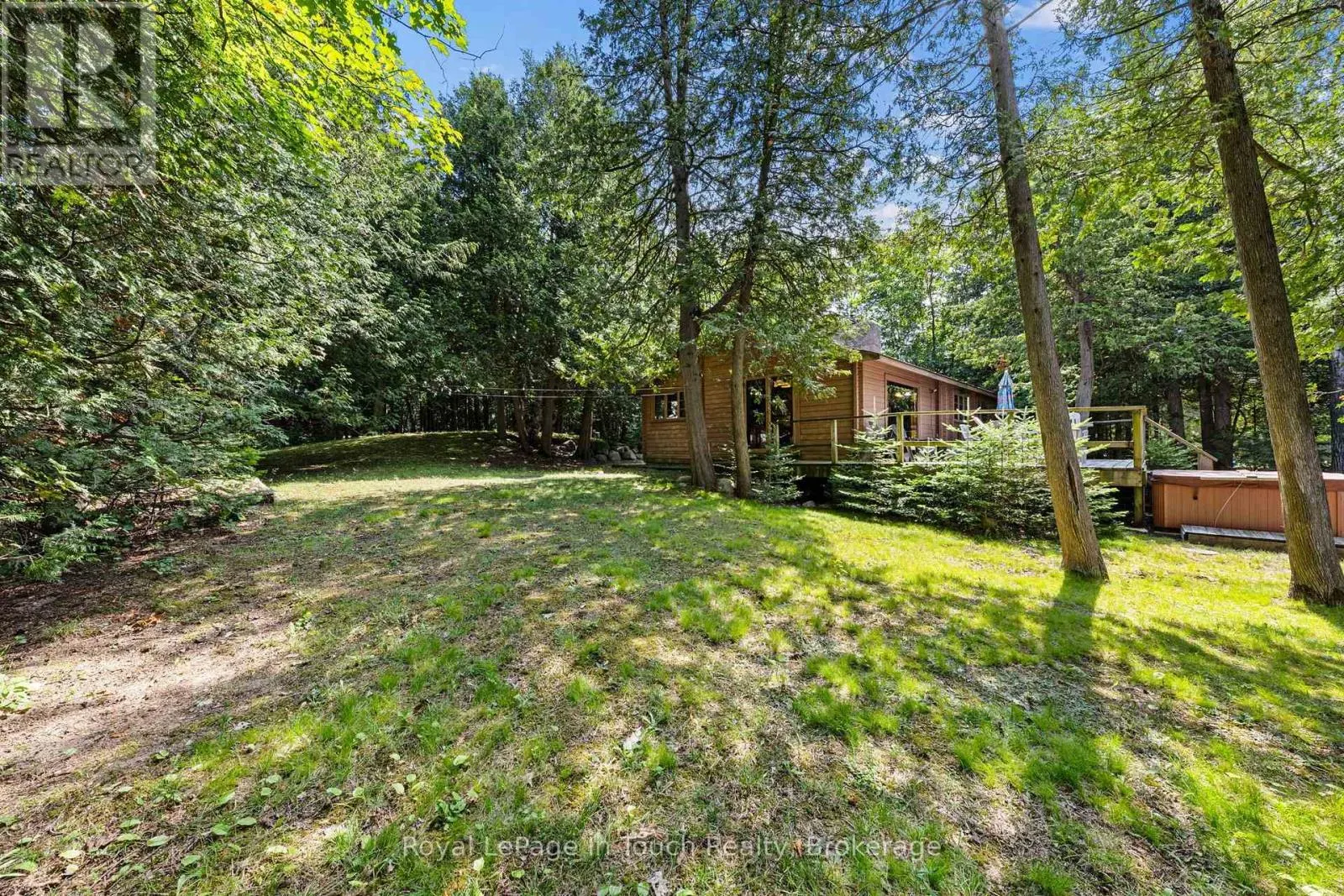 25 CHIPPEWA CRESCENT