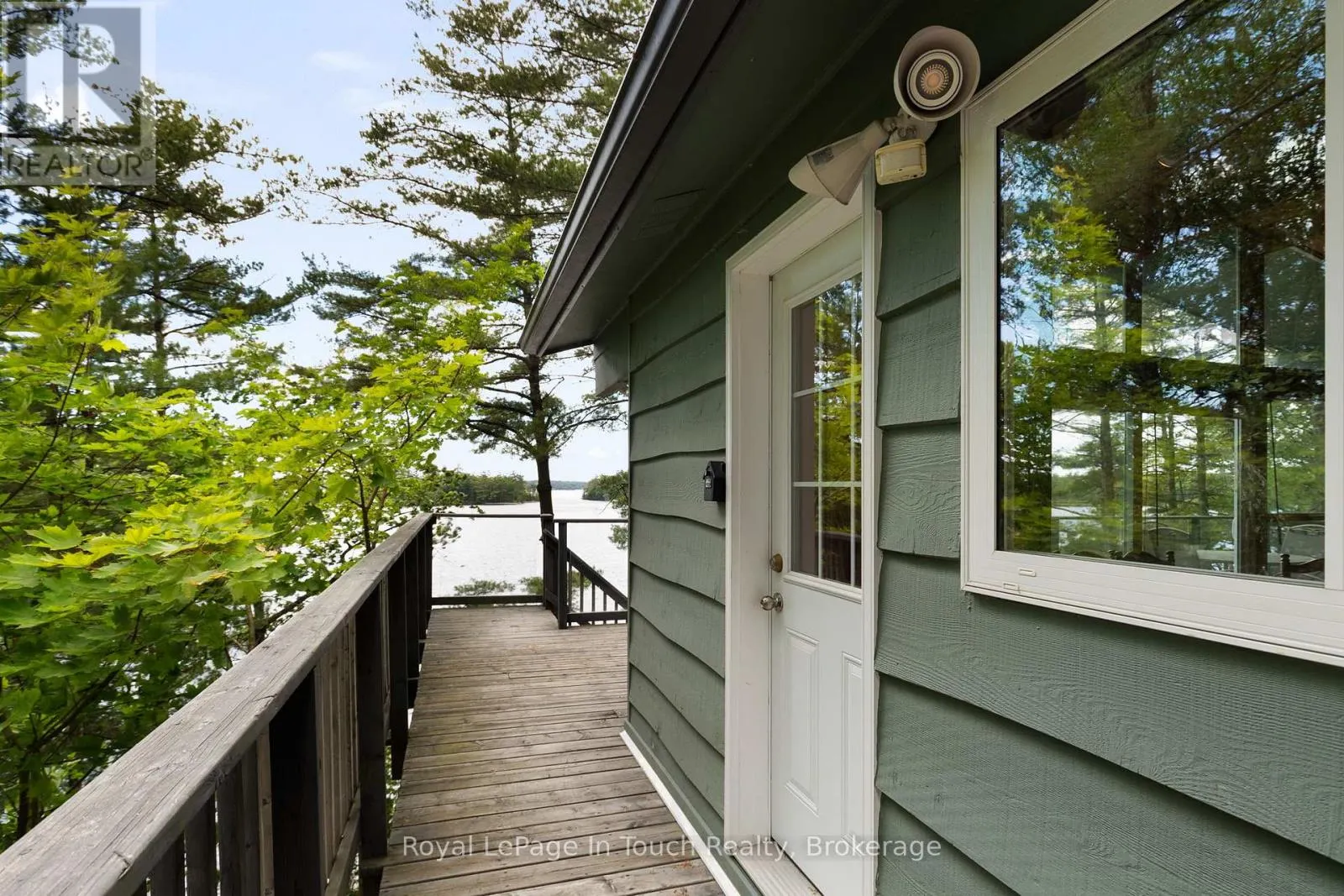 3946 EAST SHORE ROAD