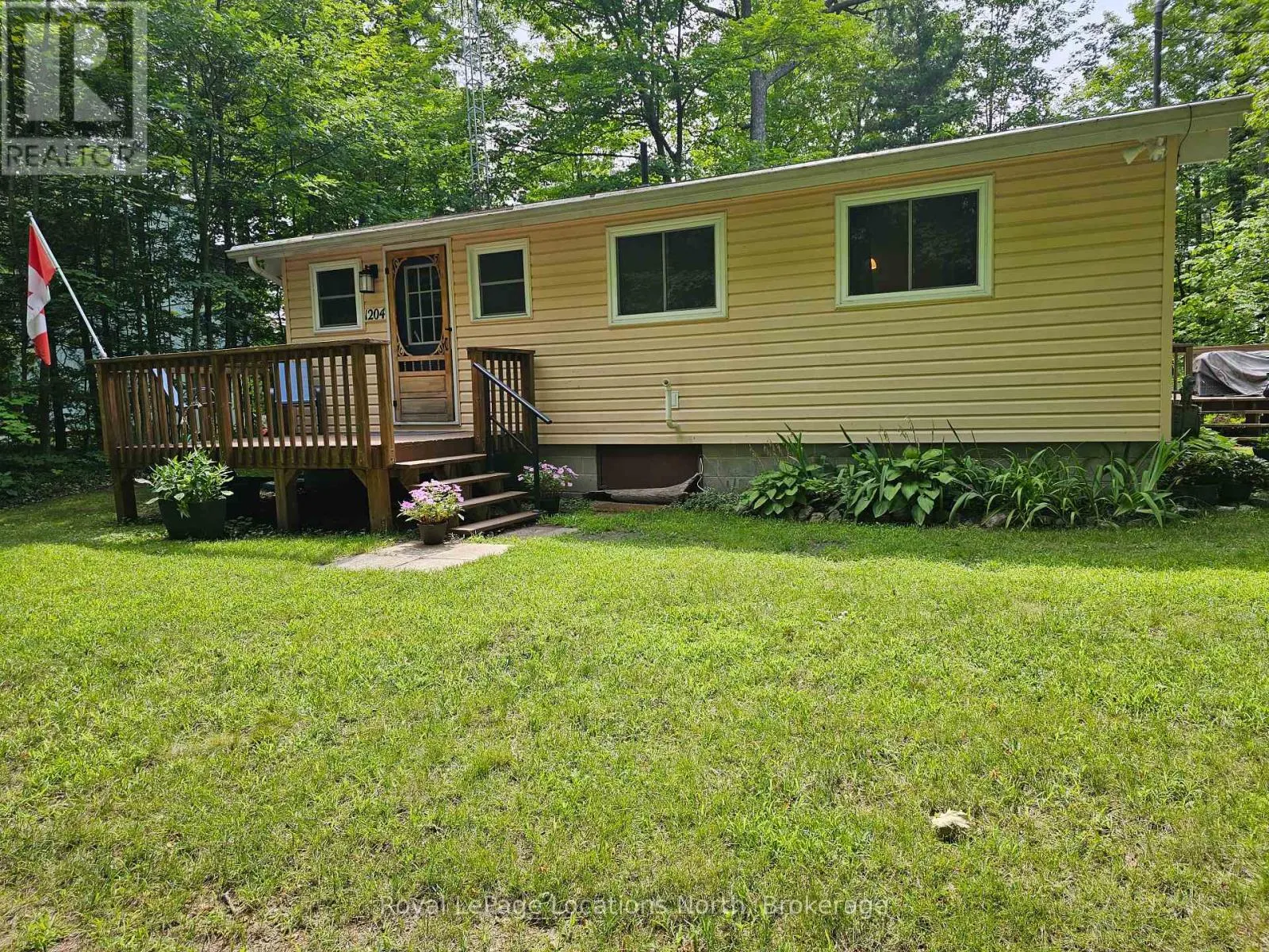 1204 TINY BEACHES ROAD NORTH ROAD N