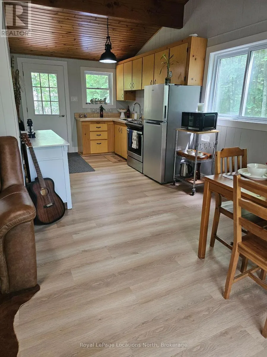 1204 TINY BEACHES ROAD NORTH ROAD N