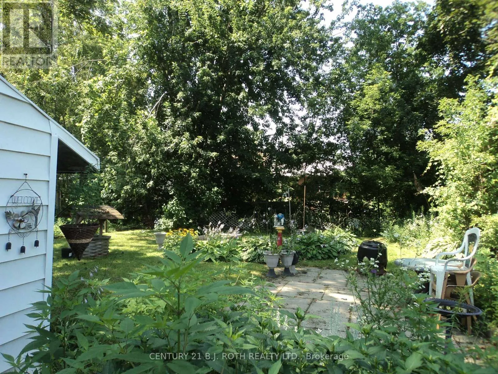 137 DUFFERIN STREET