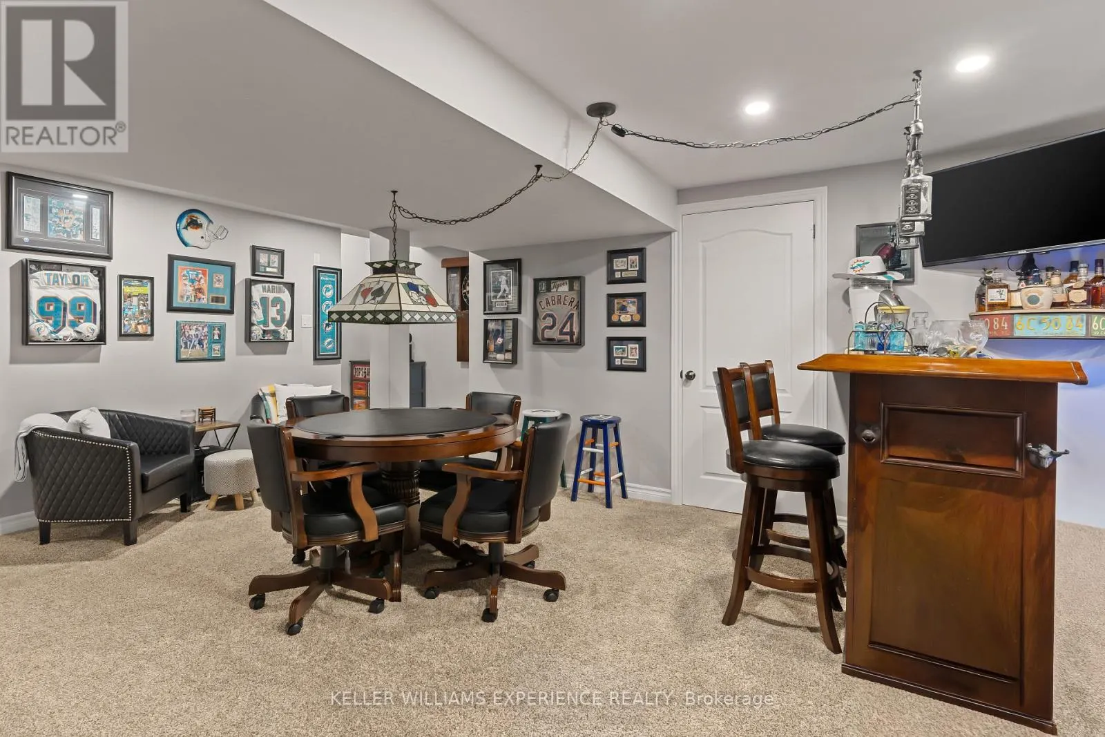 4254 FOREST WOOD DRIVE