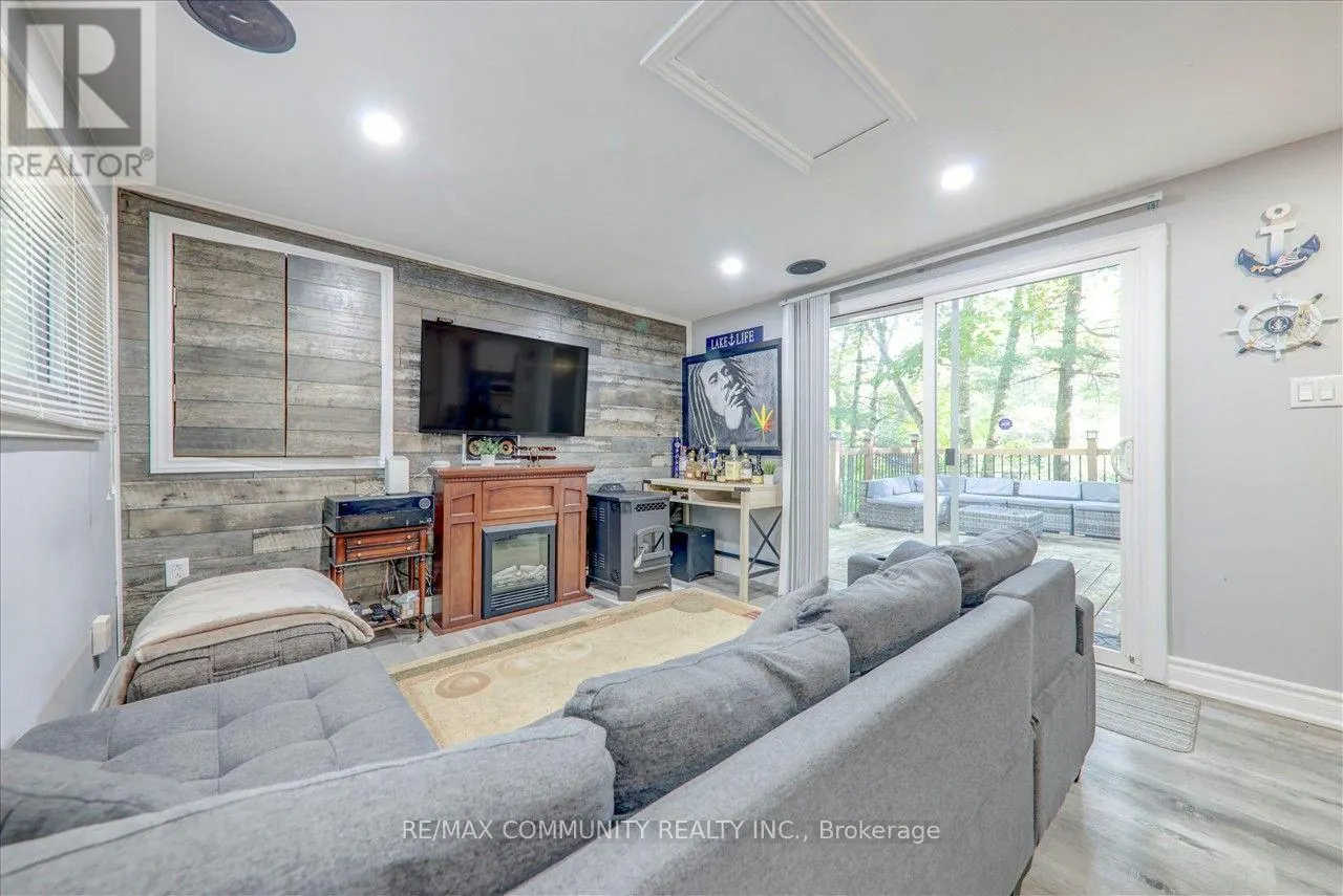4294 CANAL ROAD