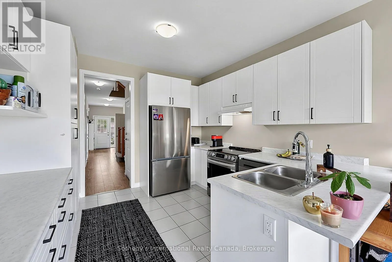 270 SPRINGFIELD CRESCENT