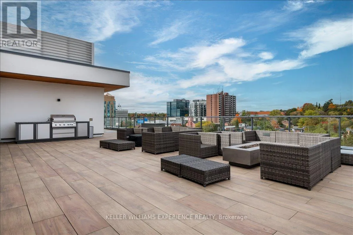 714 - 185 DUNLOP STREET E