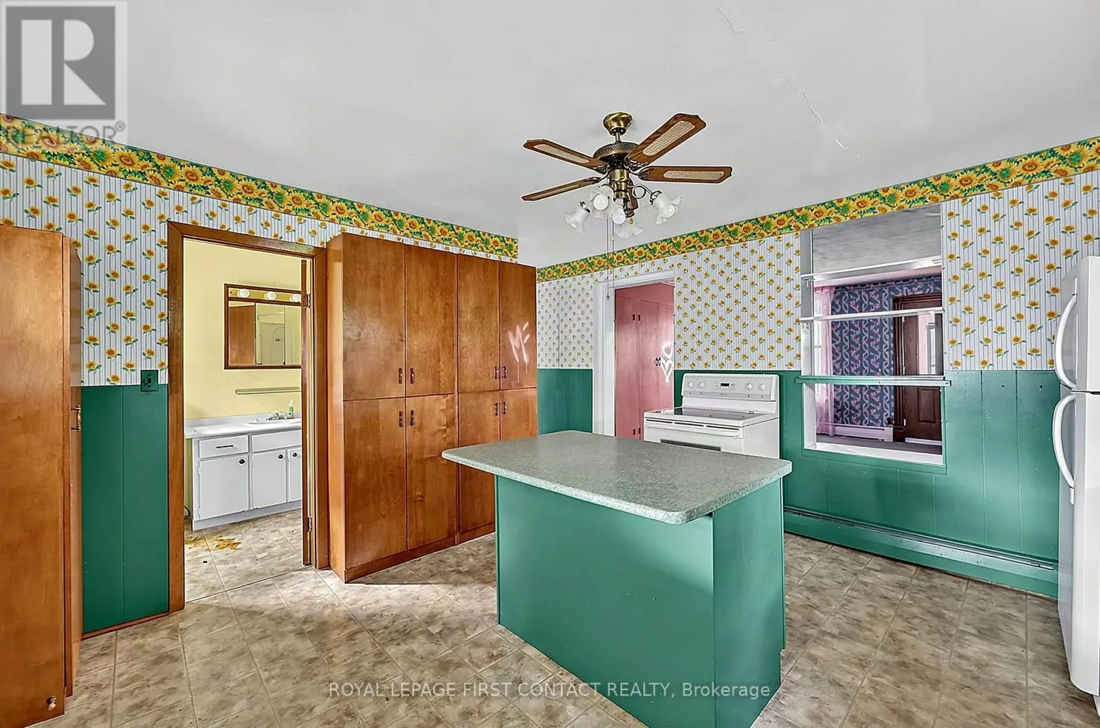 43 FITTONS ROAD W