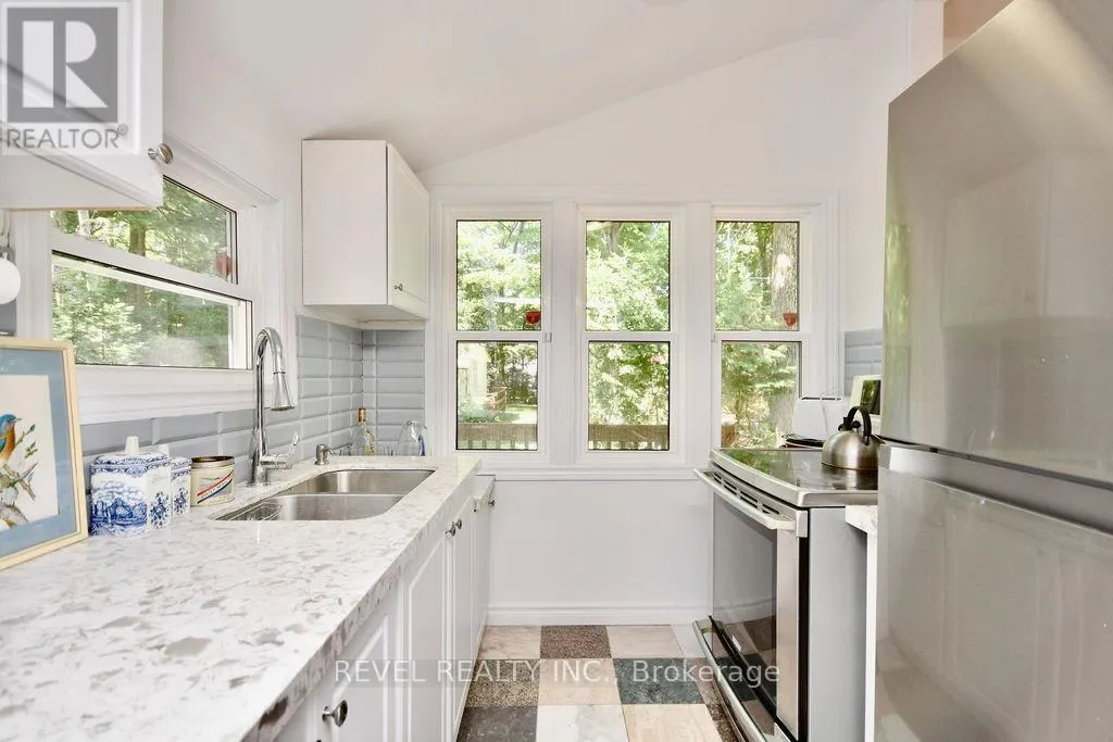39 DOMAR ROAD