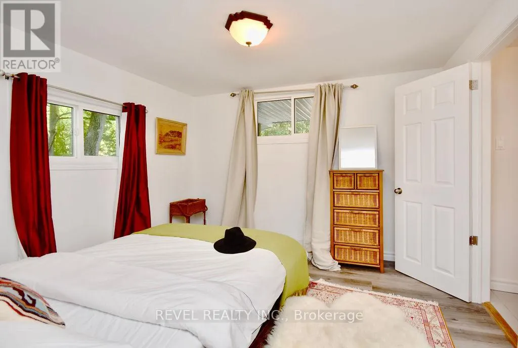39 DOMAR ROAD