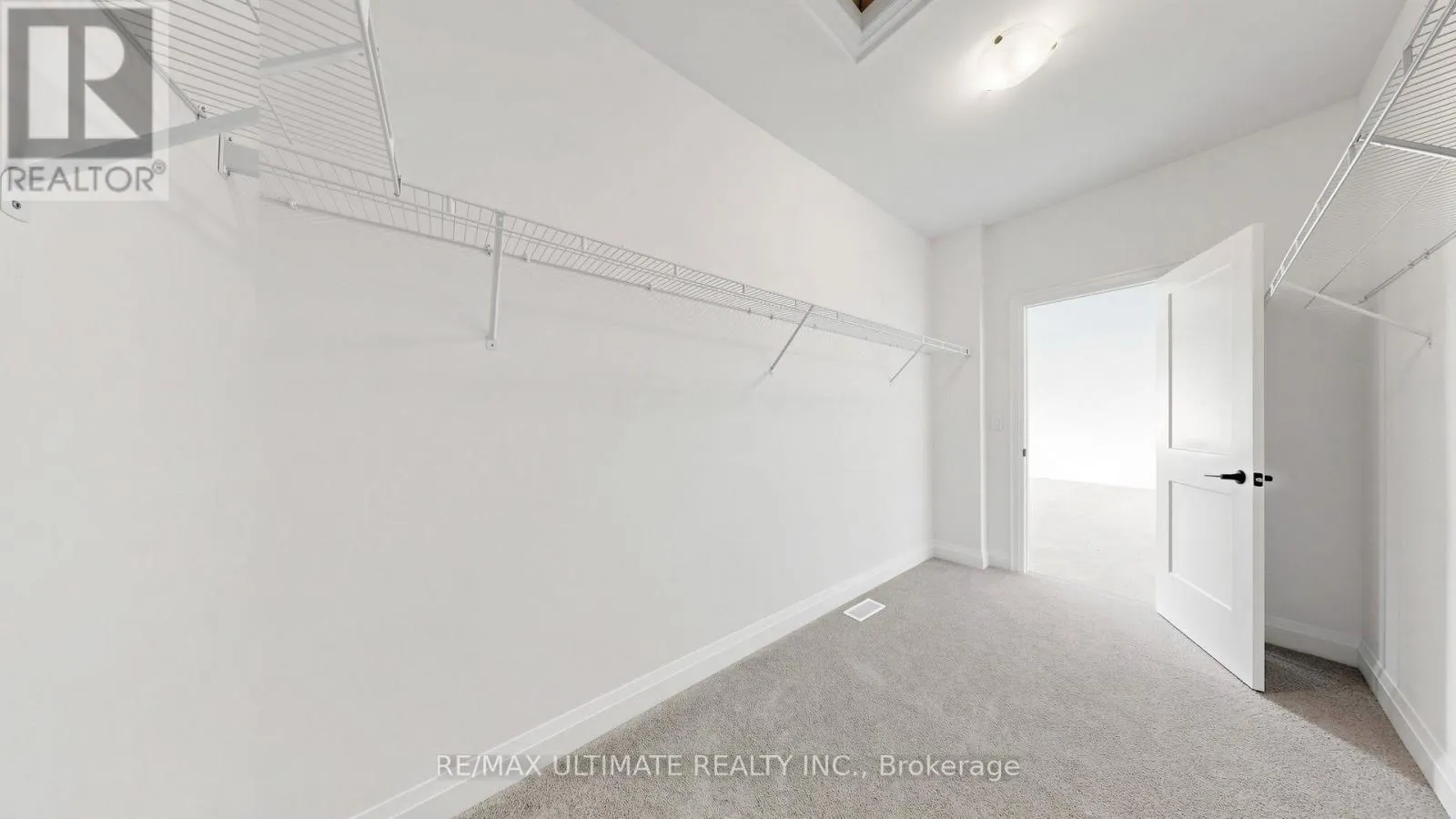 12 ALDWINCKLE AVENUE
