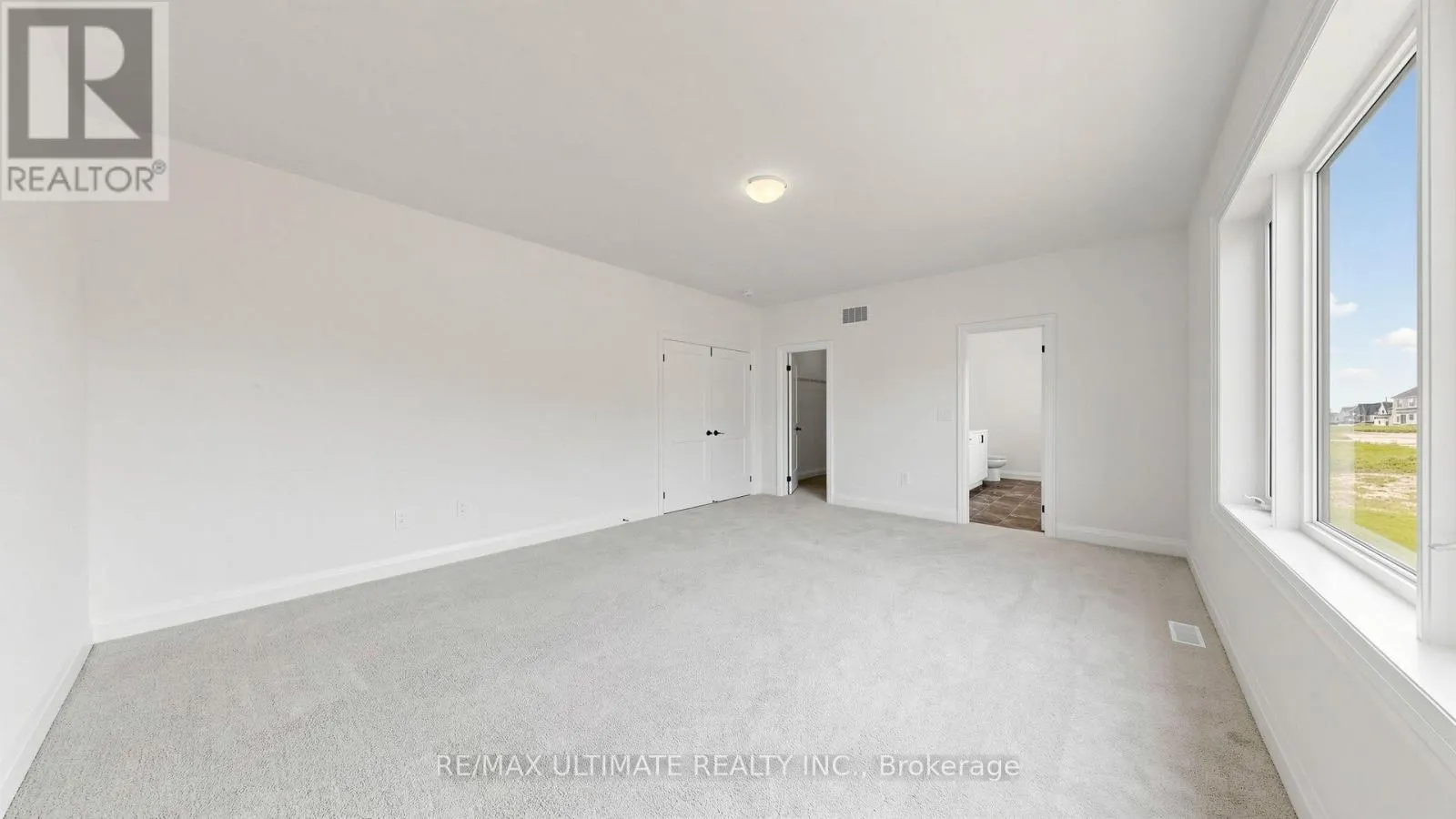 12 ALDWINCKLE AVENUE