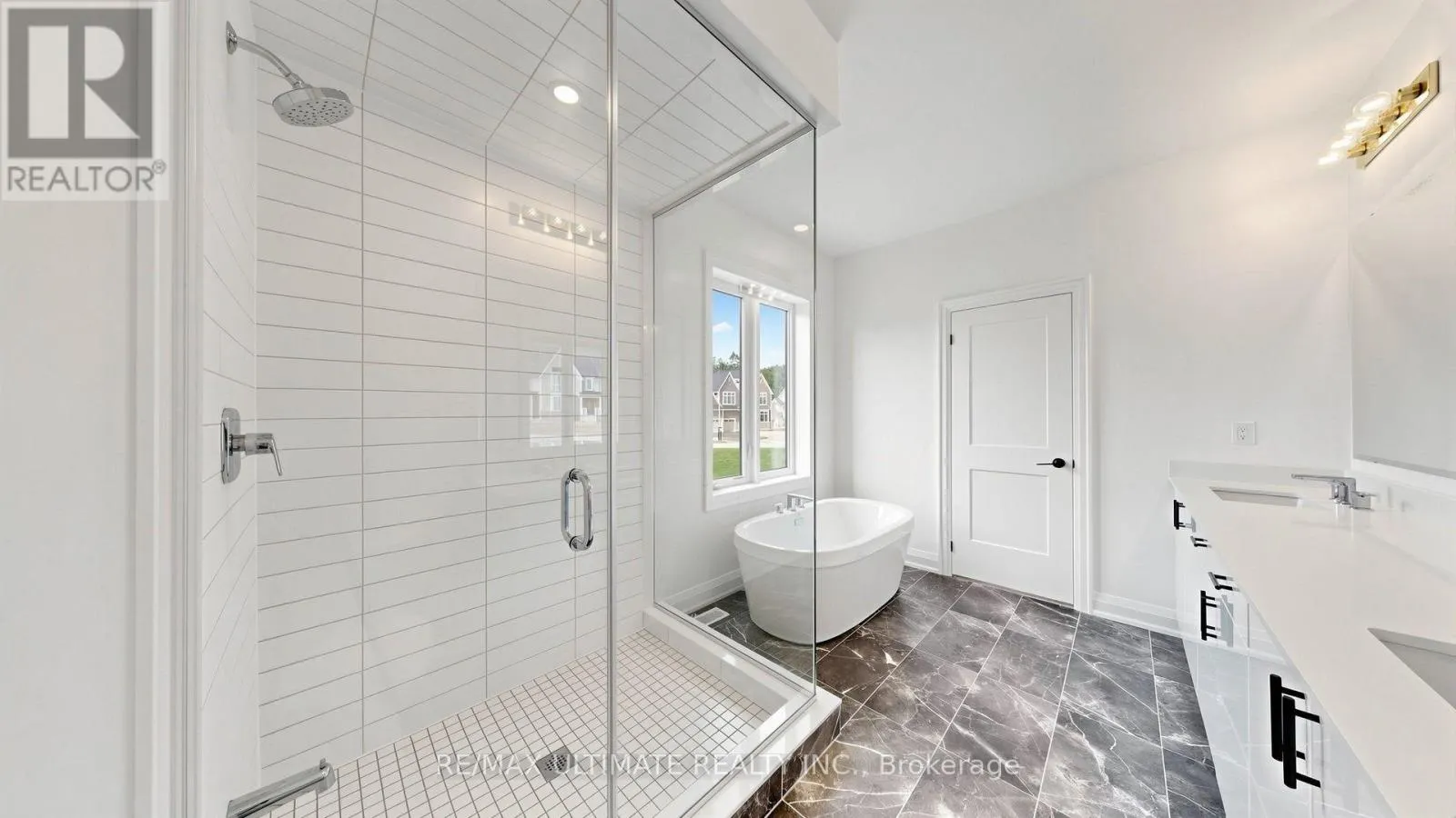 12 ALDWINCKLE AVENUE