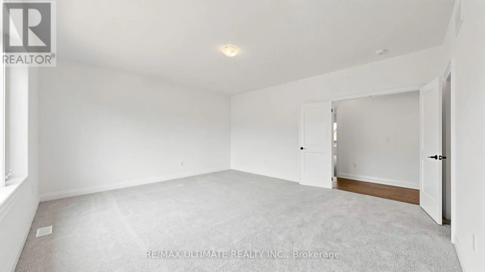 12 ALDWINCKLE AVENUE