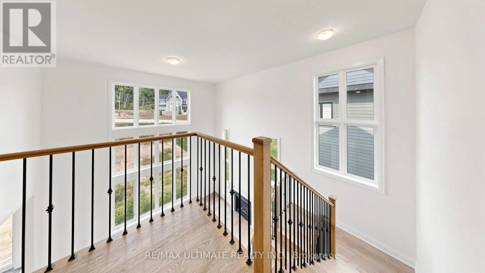 12 ALDWINCKLE AVENUE