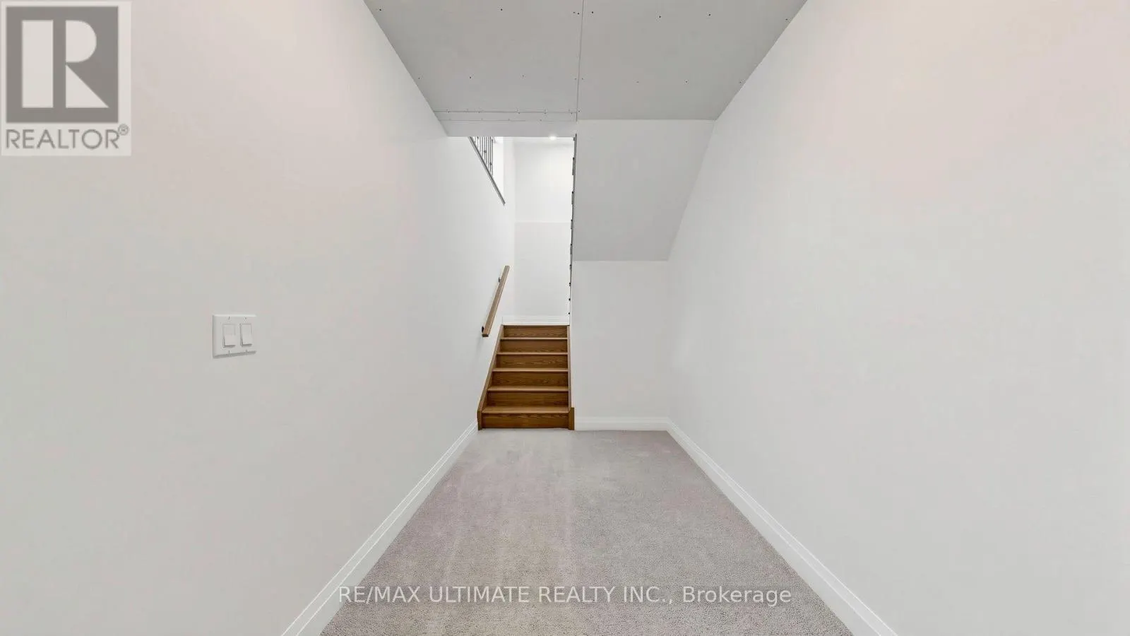 12 ALDWINCKLE AVENUE
