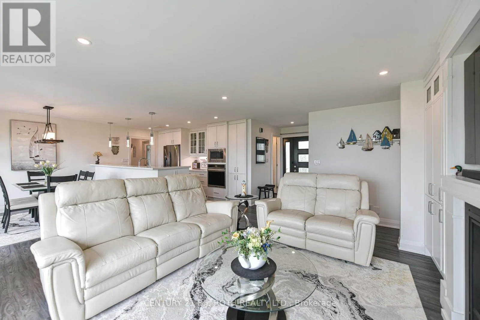 91 MOON POINT DRIVE