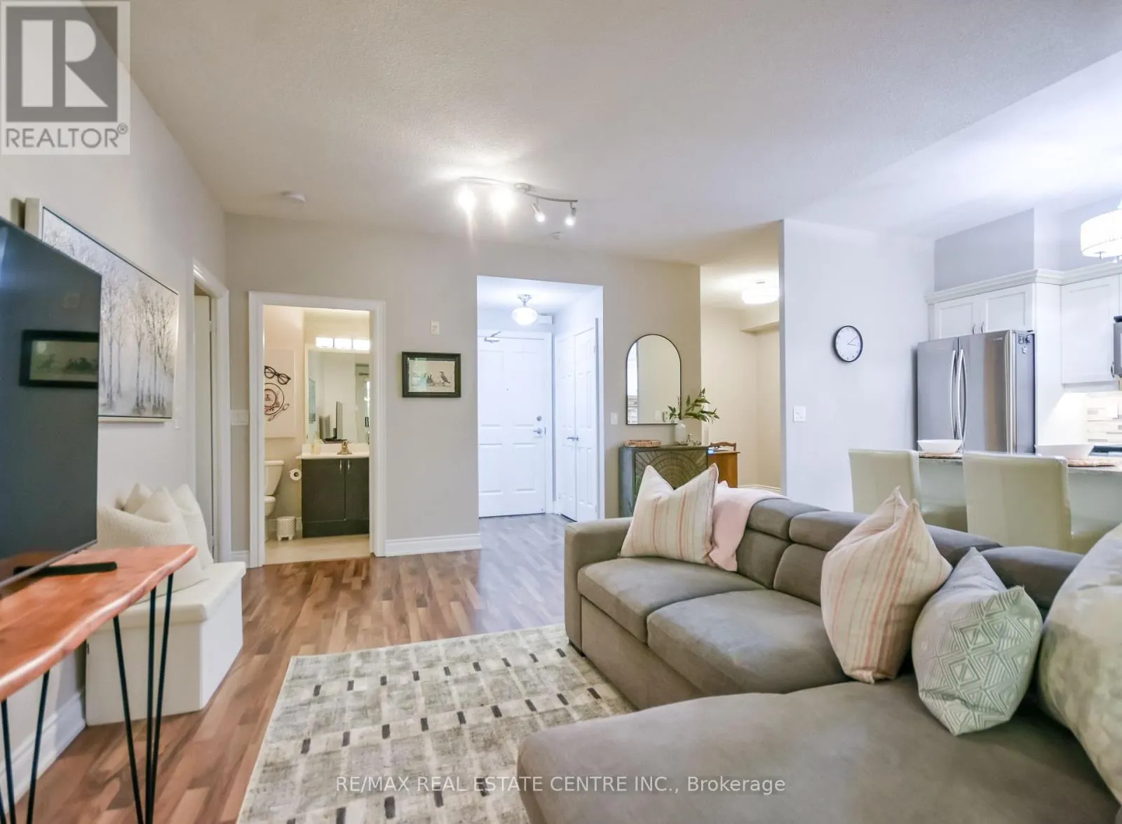 213 - 354 ATHERLEY ROAD