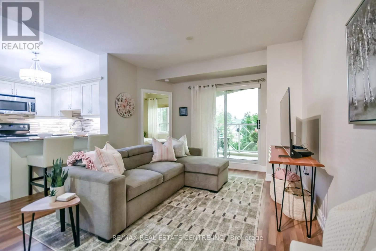 213 - 354 ATHERLEY ROAD
