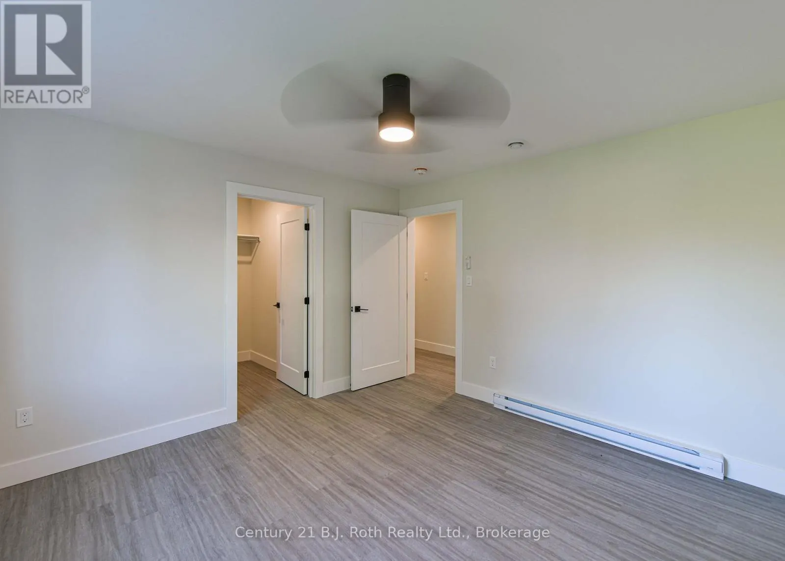 1 (MAIN) - 165 BARRIE ROAD #1 (Main)