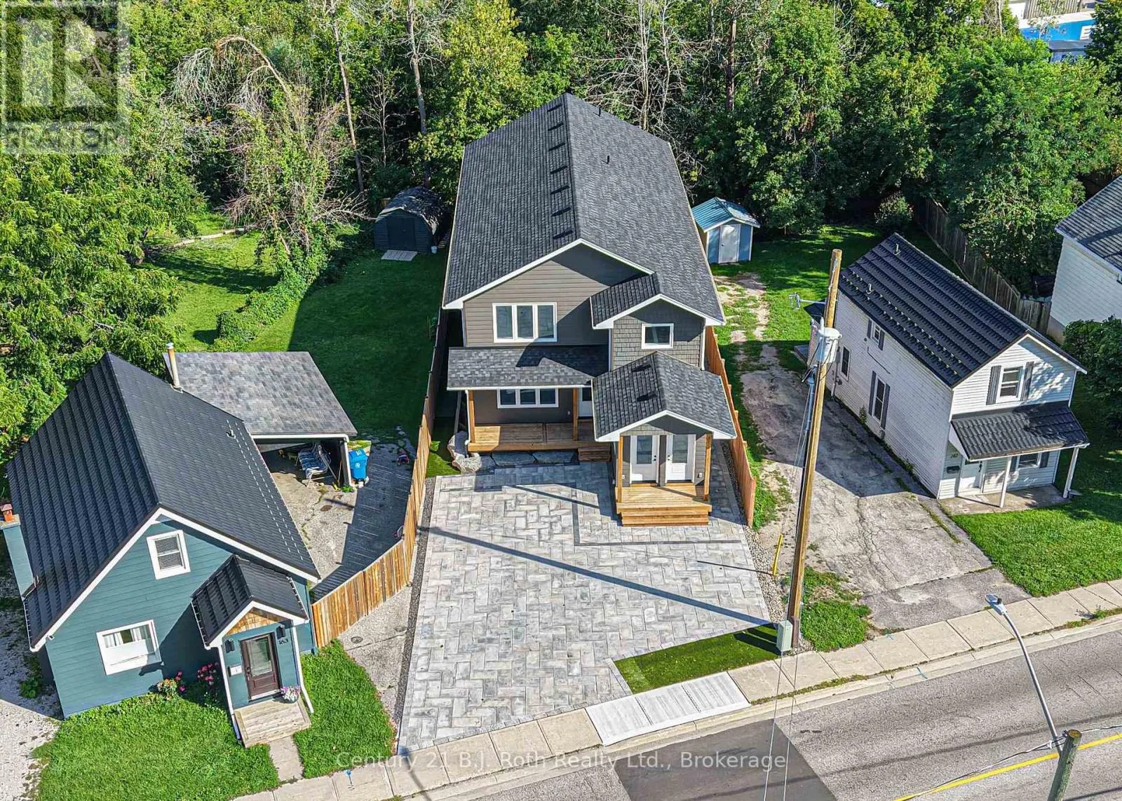 1 (MAIN) - 165 BARRIE ROAD #1 (Main)