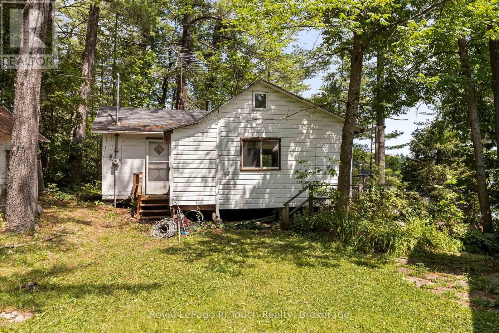 4163 SMITH LANE