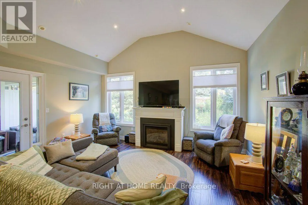 51 WALLY DRIVE
